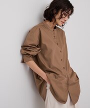 釦バックスリットチュニックシャツ