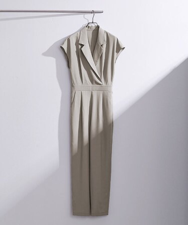 テーラードオールインワン