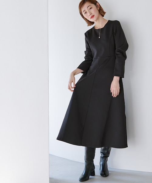 バックリボンフィットアンドフレアベロアワンピース｜ユアーズの通販