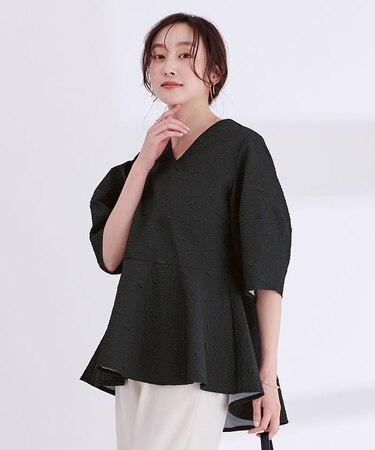ふくれジャガードVネックトップス