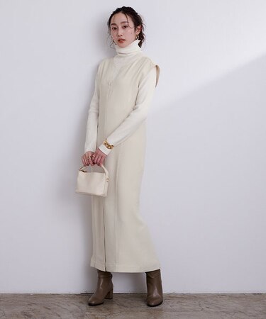 キーネックウエストシェイプワンピース