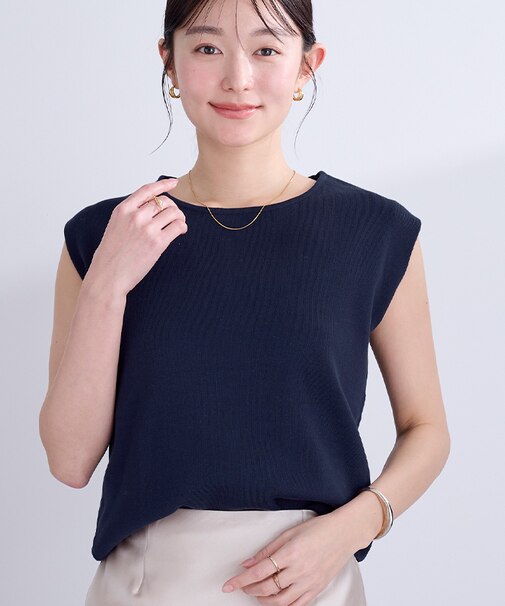 フレンチスリーブニットトップス