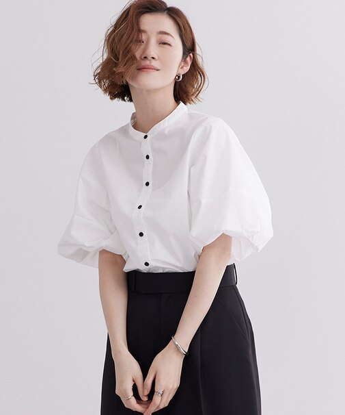 釦配色バルーンスリーブブラウス