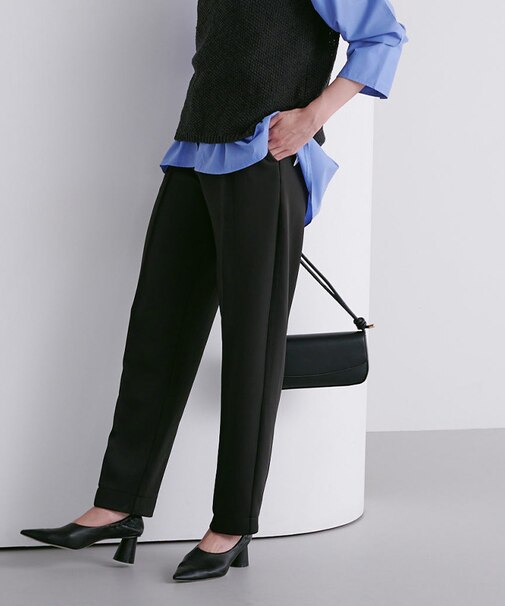 ボンディングセンターピンタックコクーンパンツ