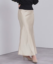 サテンマーメイドマキシスカート
