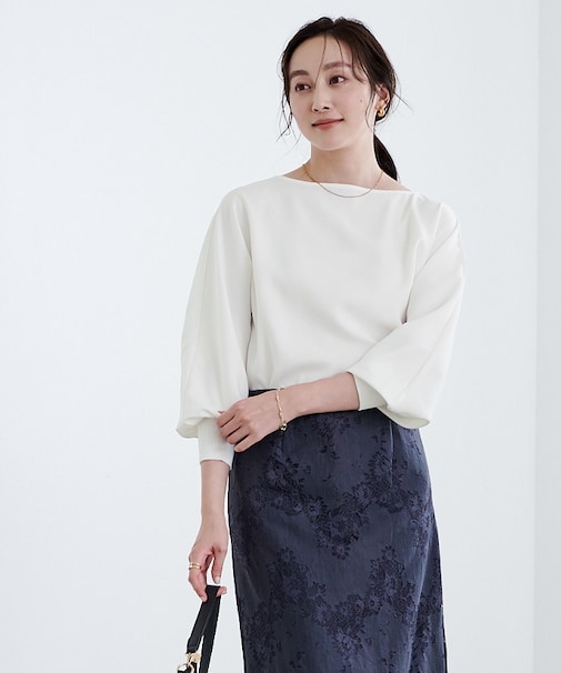 ボートネックドルマンスリーブプルオーバー