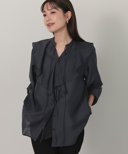 ラッフルデザインブラウス