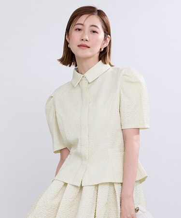 ふくれジャガードパフスリーブブラウス