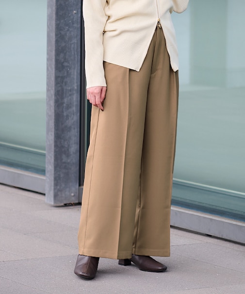 センタープレスタックワイドパンツ