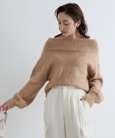 ウールブレンドオフショルダーニット