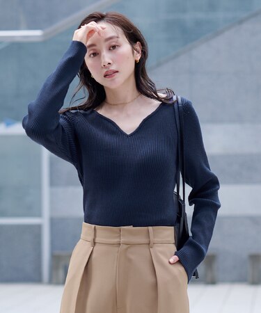 防ピリングハートネックニット