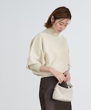 スポンディッシュハイネックドルマンスリーブニット