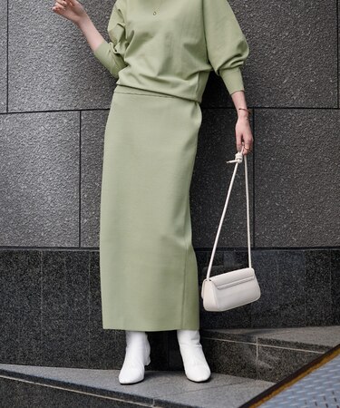 スポンディッシュ美シルエットニットタイトスカート