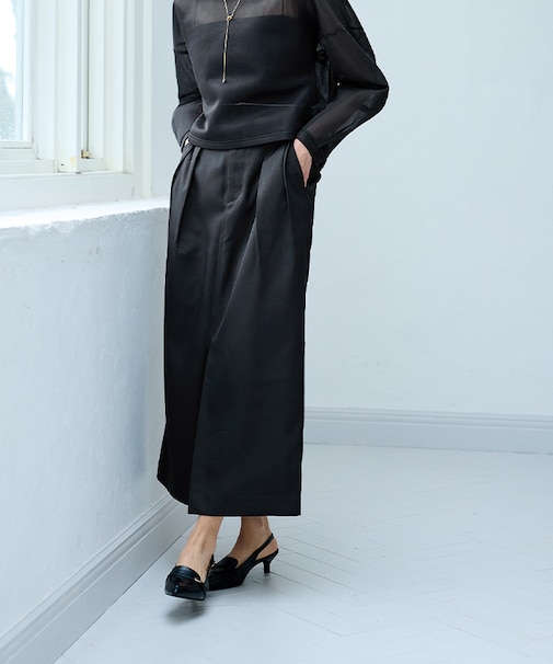 ウエストラインタックストレートスカート