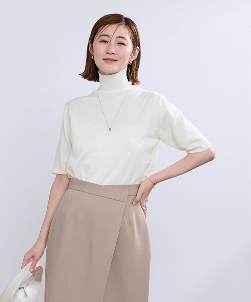 ハイネックハーフスリーブフィットニット