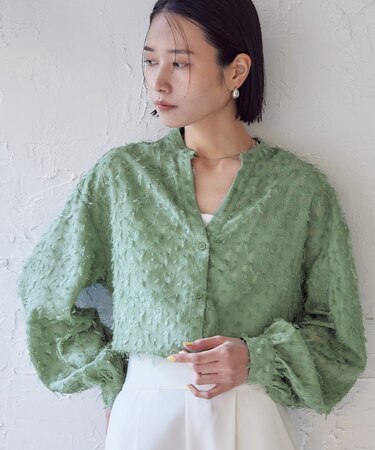 シアーフリンジジャガードスキッパーブラウス