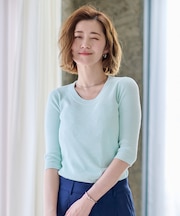 Uネックリブニット