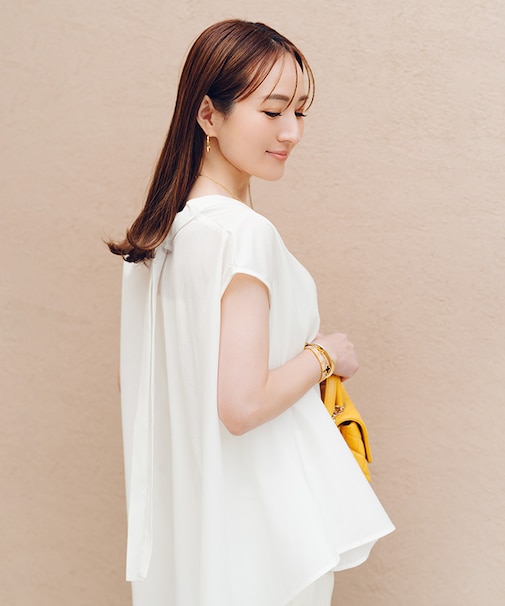 ディープVネックボウタイブラウス