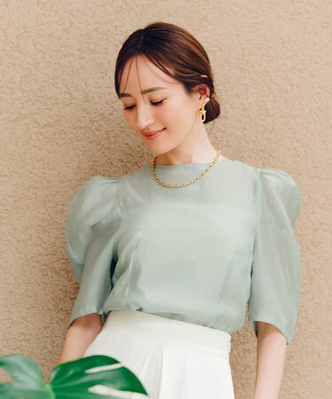 パワーショルダーウエストシェイプトップス