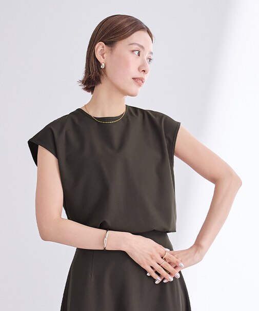 撥水フレンチスリーブトップス