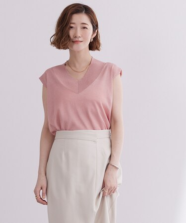 シアーラメVネックニット