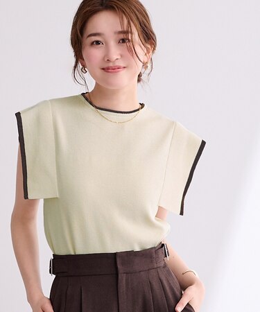 フレアスリーブ配色プルオーバー