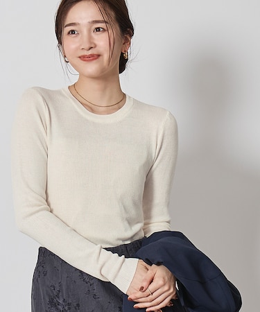 チクチクしないウールブレンドクルーネックリブニット
