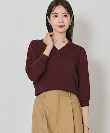 もちもちVネックニット