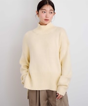 ハイネックサイドスリットオーバーサイズニット