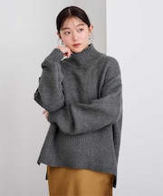 ハイネックサイドスリットオーバーサイズニット
