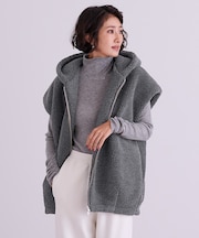 フーディーボアベスト