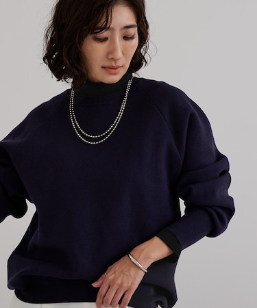 ボトルネックラウンドヘムプルオーバー