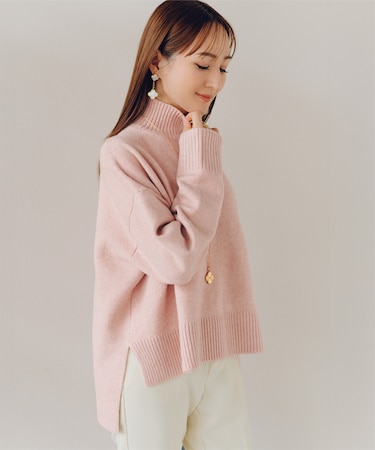 スフレタッチハイネックオーバーサイズニット