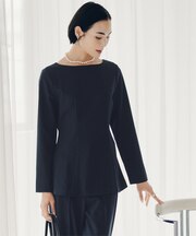 ボートネックペプラムブラウス