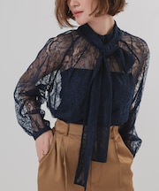 レースボウタイブラウス