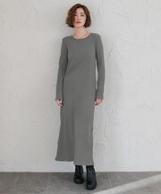 クルーネックリブワンピース