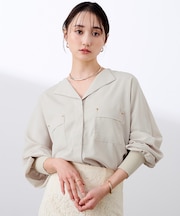 ラペルカラーブラウス