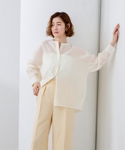 バックヨークシアーシャツ