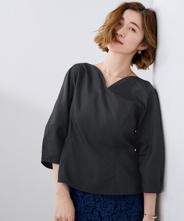 ハートネックランタンスリーブブラウス