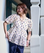 フラワーシアーパフブラウス