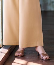 デザインカットスクエアパンプス