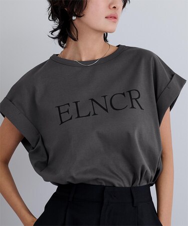 汗染み防止ロゴTシャツ