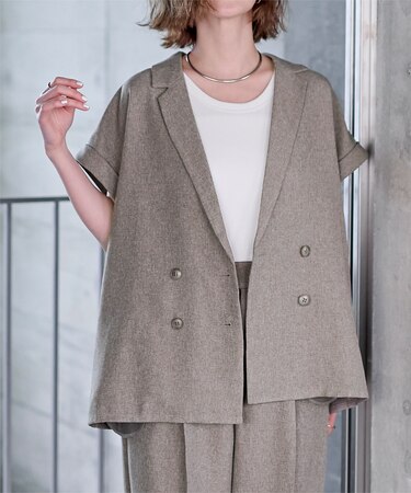 シャーベットリネンライクフレンチスリーブジャケット