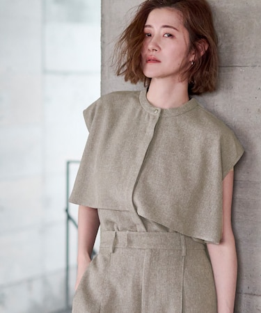 シャーベットリネンライクヨークフレアブラウス