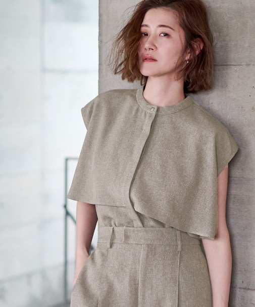 シャーベットリネンライクヨークフレアブラウス