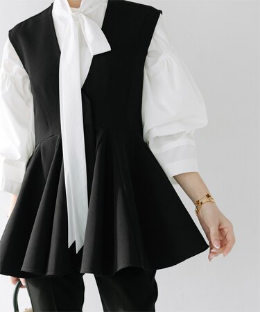 ディープVペプラムジレ