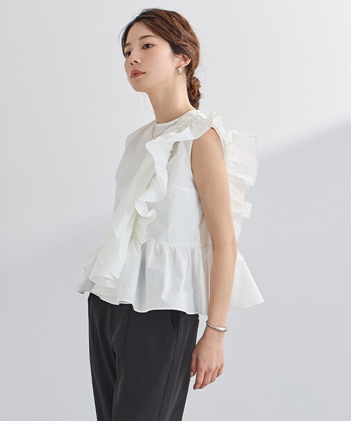 アシンメトリーフリルノースリーブブラウス
