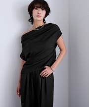 マルチウェイドレープカットソー