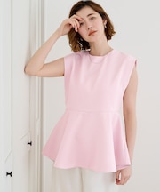 タックショルダーペプラムブラウス