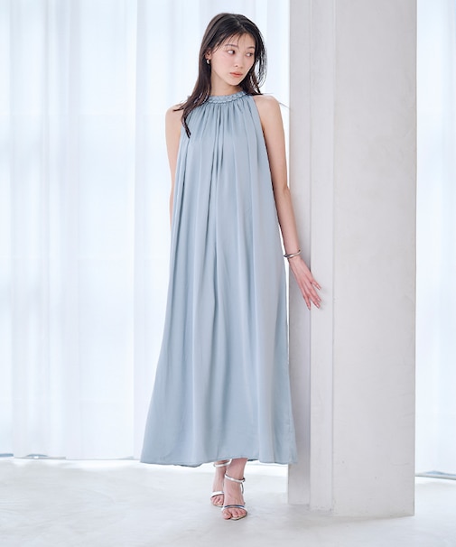 コードネックボリュームワンピース